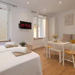 Adagio 1- Studio, Old Town *