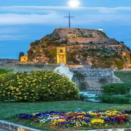 Adagio 1- Studio, Old Town *