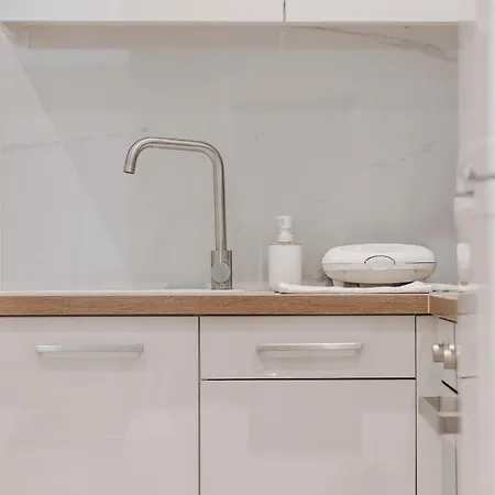 Adagio 1- Studio, Old Town アパート